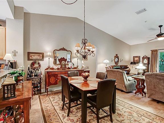 4th image of 96047 Cottage Ct #1104