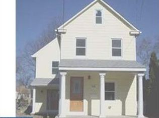 425 Locust St, Moorestown, NJ 08057