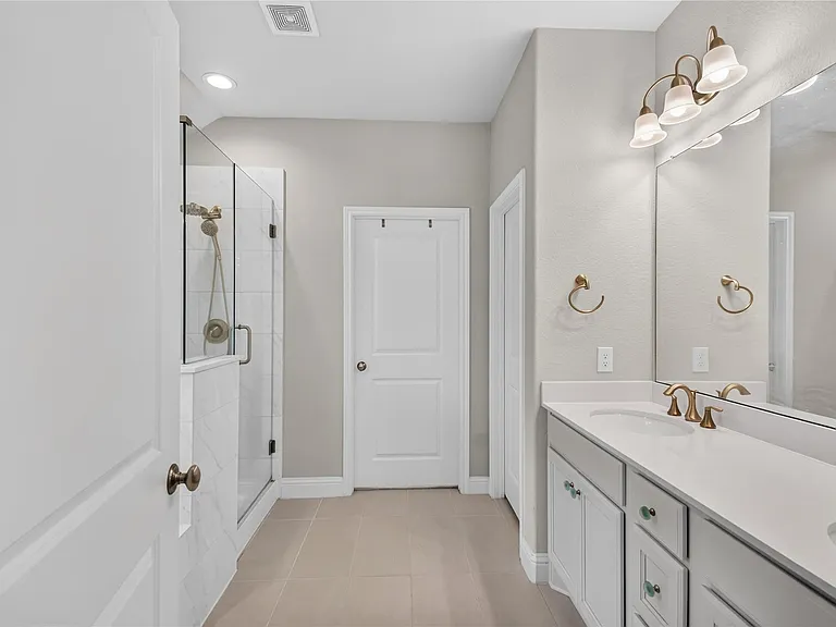 2524 Hagerman Ct — Photo 25