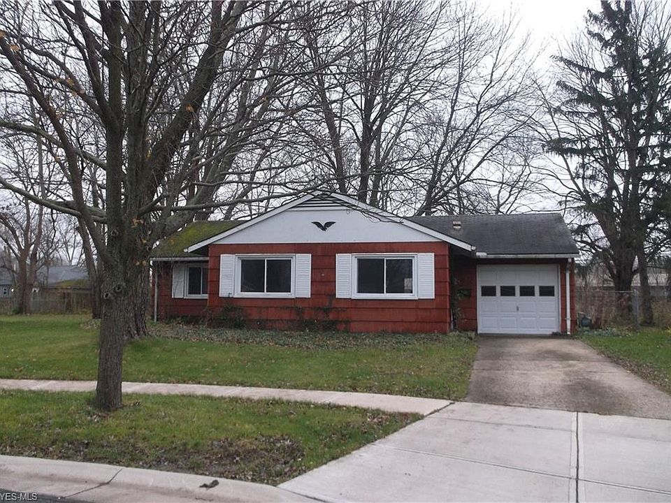 1st image of 217 Vivian Dr