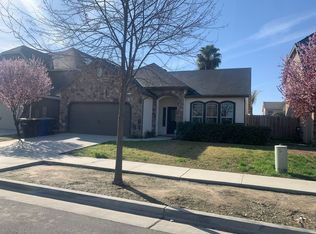 1775 W Humboldt Dr, Hanford, CA