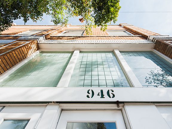 2nd image of 946 Daisy Ave #D0a69b83c