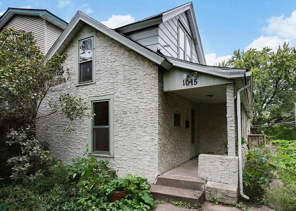 1st image of 1015 Burns Ave