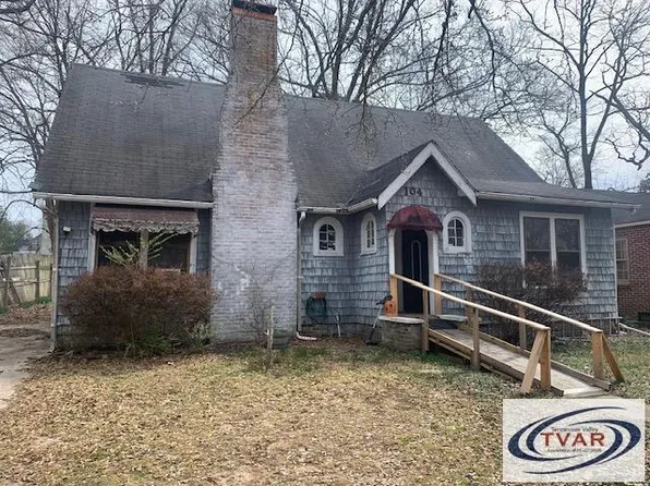 104 Morningside Dr, Jackson, TN 38301
