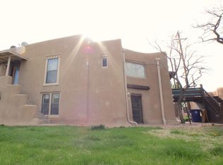 1808 Old Town Rd NW UNIT B, Albuquerque, NM 87104