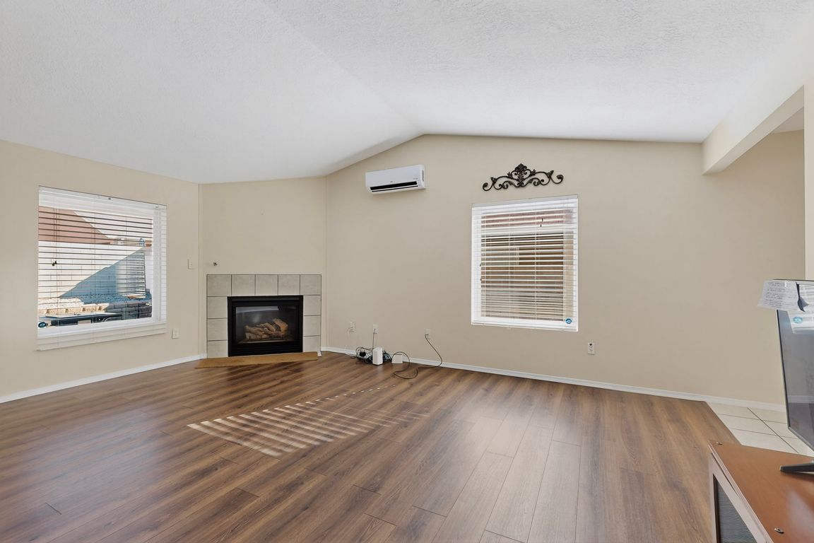 next background image