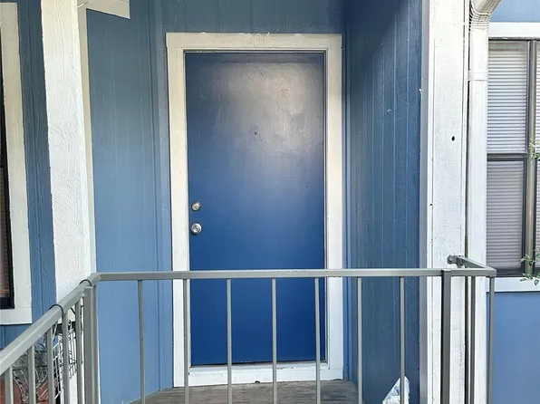 4322 Gillis St #206, Austin, TX 78745