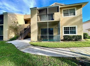 661 Cypress Lake Blvd APT F, Pompano Beach, FL 33064