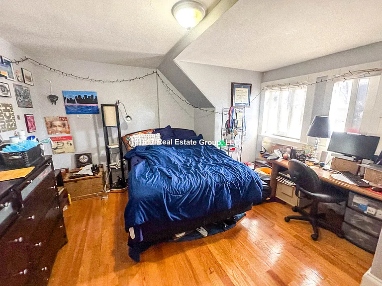 115 Franklin St — Photo 16