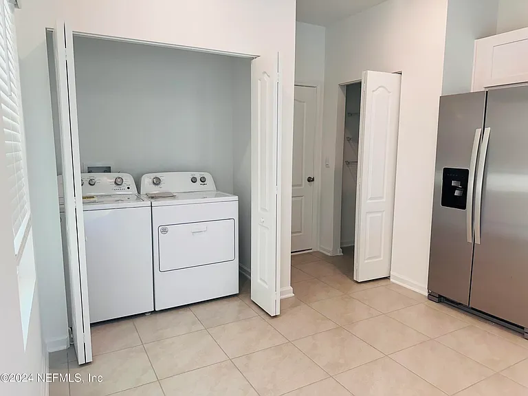 73 Tidal Beach Ave — Photo 4