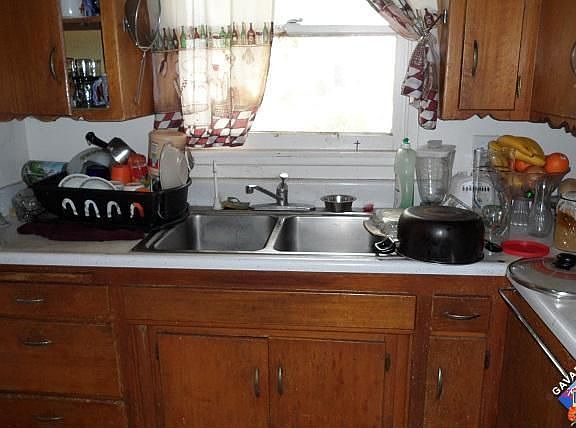 4th image of 45534 Lostwood Ave