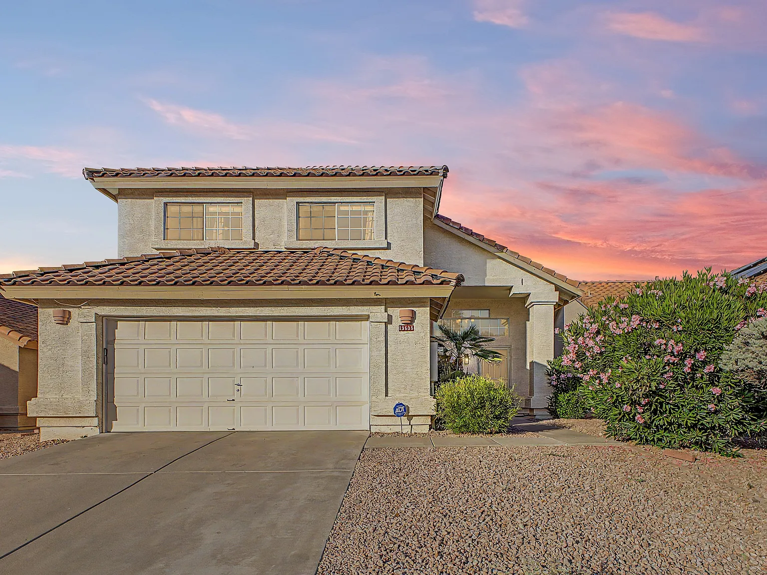 3 bed, 1767 sqft, $3,100 — Photo 1