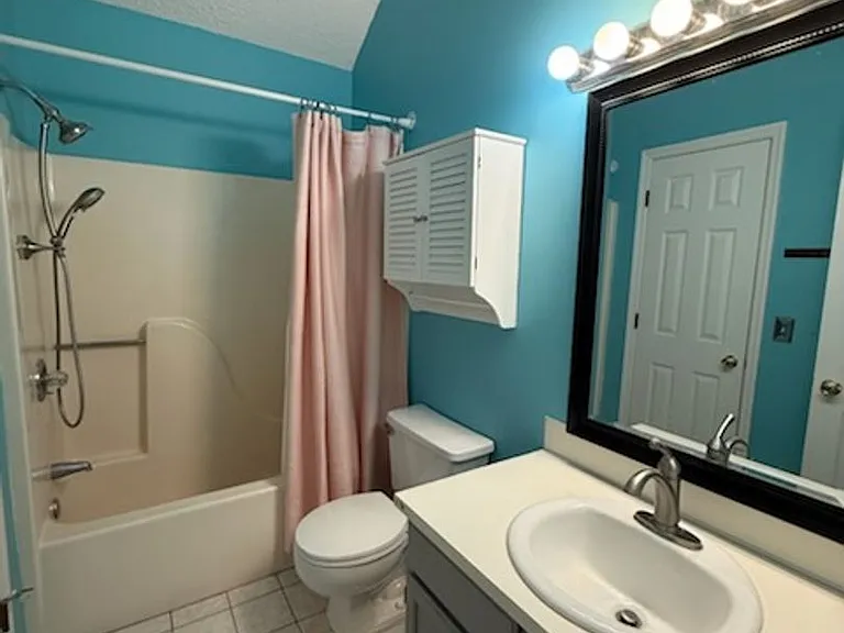 1325 Parkwood Dr — Photo 14