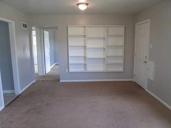 5th image of 1540 E Alder St