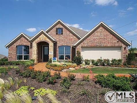 2nd image of 602 Wellington Dr