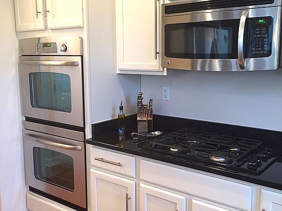 3rd image of 51924 Copperwood Dr