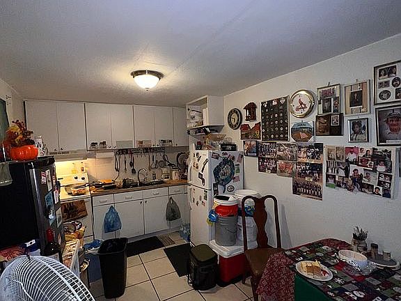 3rd image of 3586 NW 41st St #E1