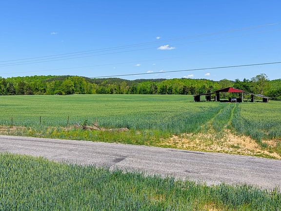 Compass South Land Sales Tennessee Green Red Barn 5