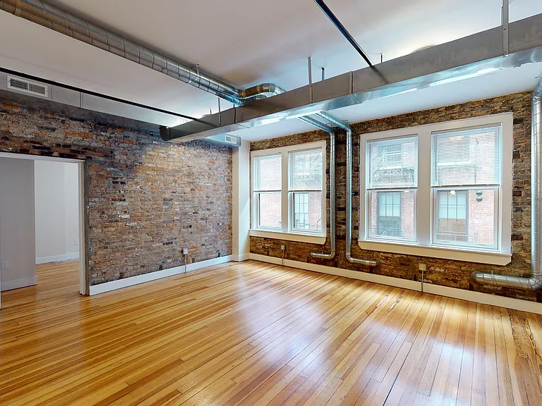906 Main St #201 — Photo 15