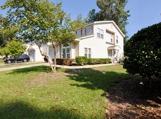 104 Grand Oaks Dr, Ladson, SC 29456