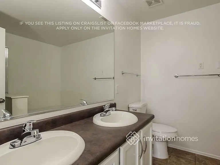 18545 W Legend Dr — Photo 12