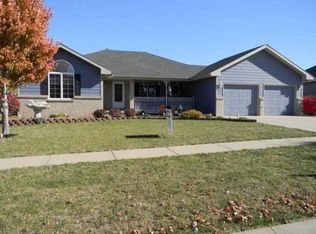 213 Pine Ridge Dr, Salina, KS 67401