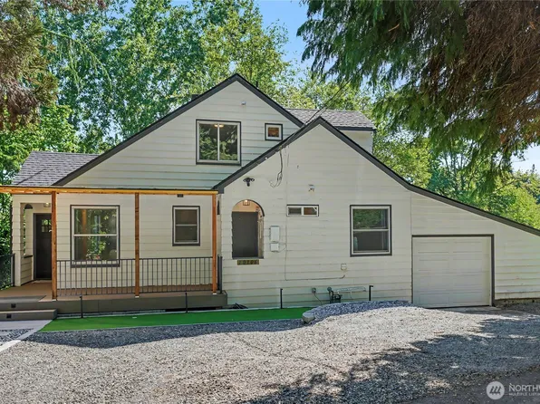 10106 16th Avenue S, Seattle, WA 98168
