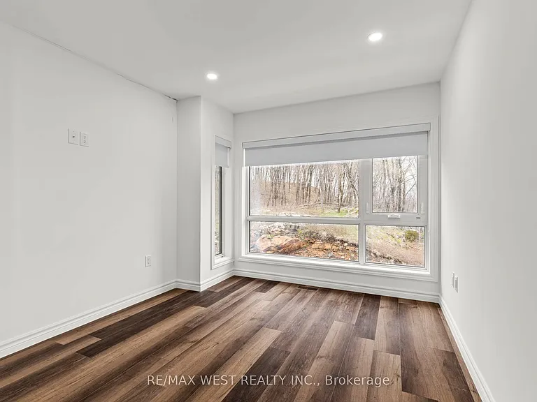 119 Town Line Rd E #D208 — Photo 27