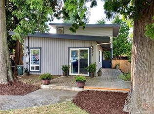 4932 Forsberg Dr, Blaine, WA 98230