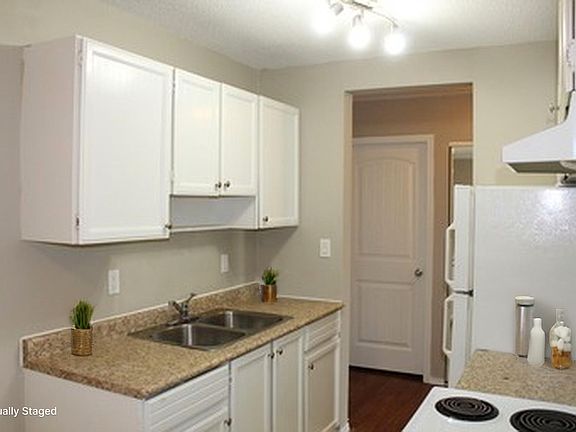 5th image of 10203 156th St NW #506270