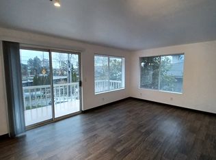 Isherwood Apartments, Seattle, WA 98103