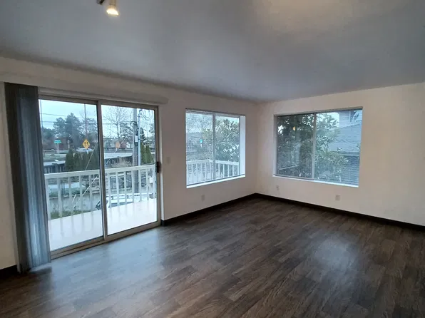 Isherwood Apartments, 3614 Linden Ave N #3628-212, Seattle, WA 98103