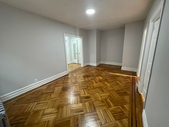 3rd image of 234 Lexington Ave #5