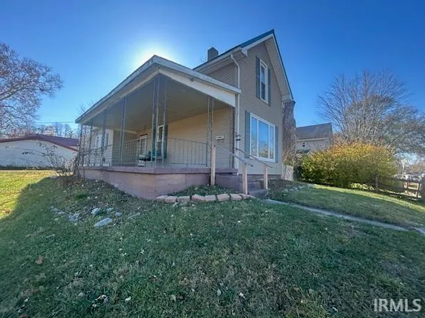 33 E Warren St, Peru, IN 46970