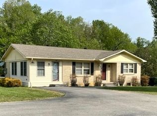 698 New Home Rd, Dowelltown, TN 37059