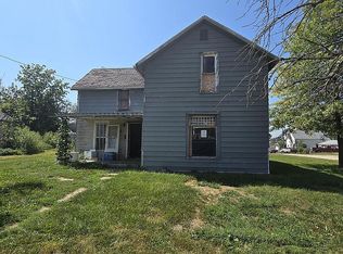 109 N Roads St, Mount Union, IA