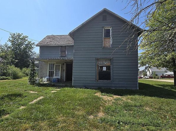 109 N Roads St