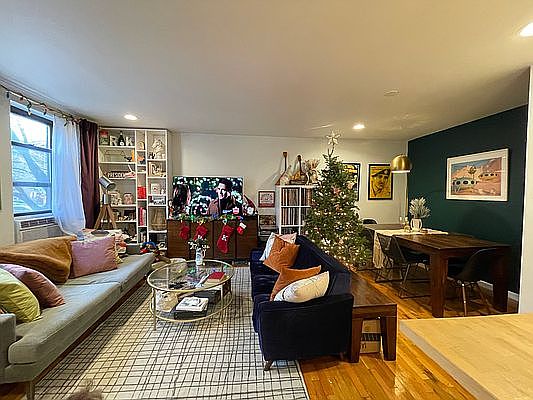 1st image of 234 Columbia St #2L