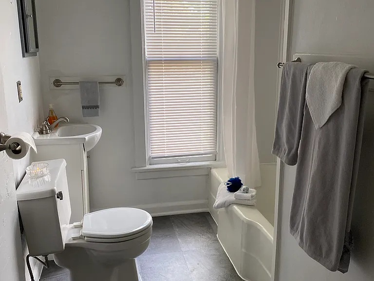 315 S Winter St #2 — Photo 4