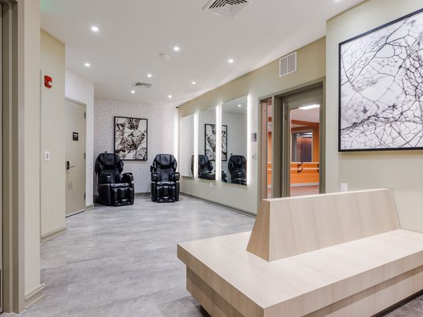 1000 Schindler Dr #327