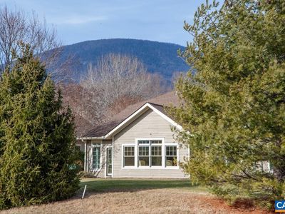 165 Rosewood Dr, Nellysford, VA, 22958