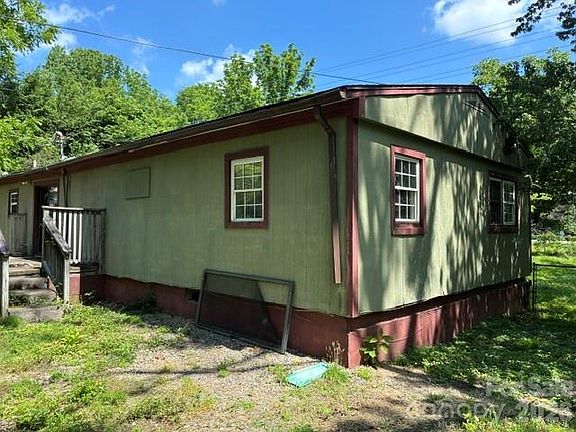 4th image of 419 Blue Ridge Rd