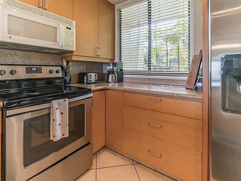 78-6920 Alii Dr #227 — Photo 10