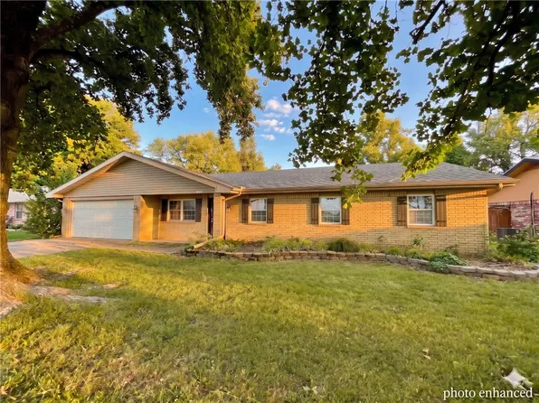 4102 Watkins Ave, Springdale, AR 72762