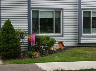 139 Candlewood Dr, South Windsor, CT 06074