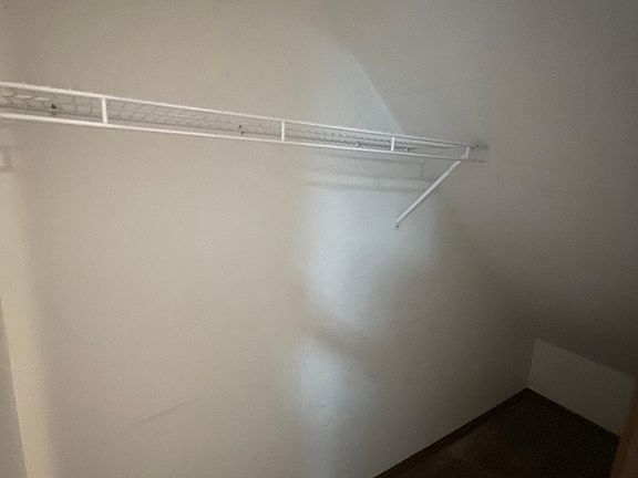 4th image of 3713 Iowa St