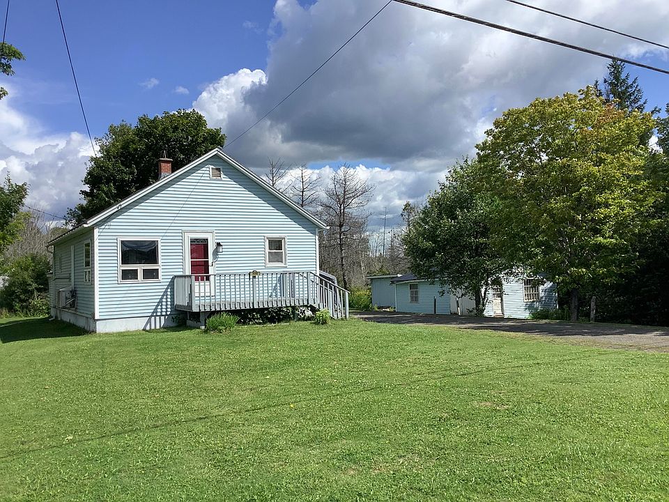 1st image of 325 Houlton Road