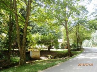 232 Bear Branch Rd, Roan Mountain, TN 37687