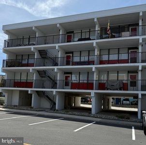 11 124th St #303, Ocean City, MD, 21842