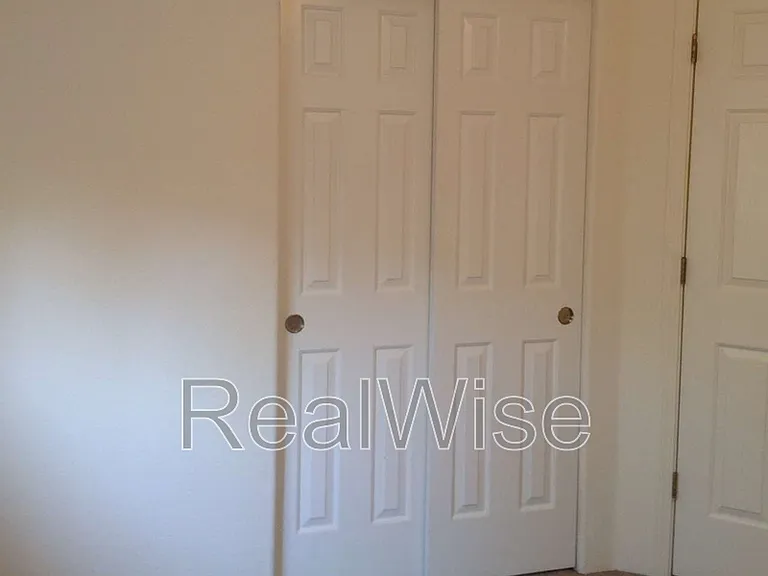 804 Corey Dr — Photo 22